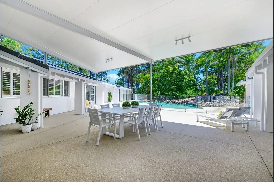 Covered concrete patio entertaining area